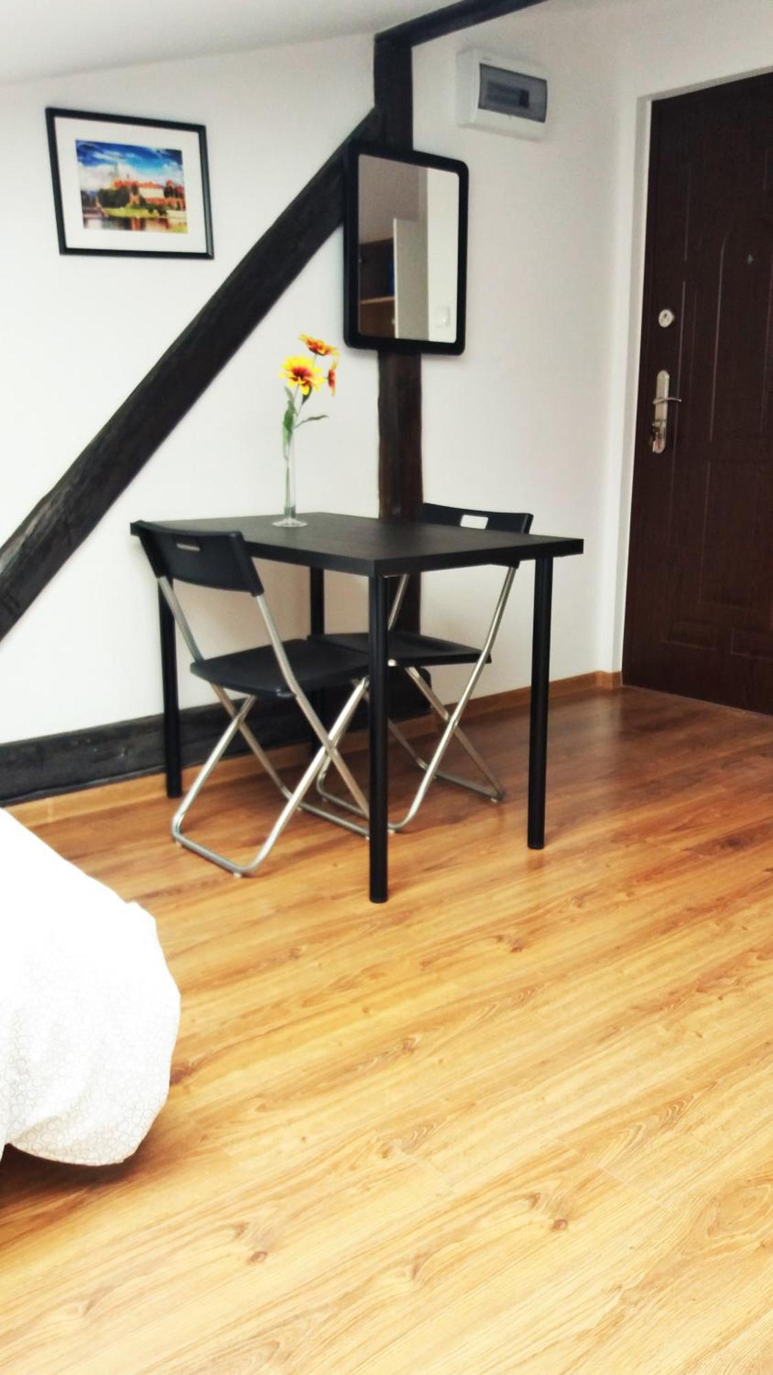 Nice Attic Studio Close To Old Town Air Conditioning - Klimatyzacja Краків Екстер'єр фото